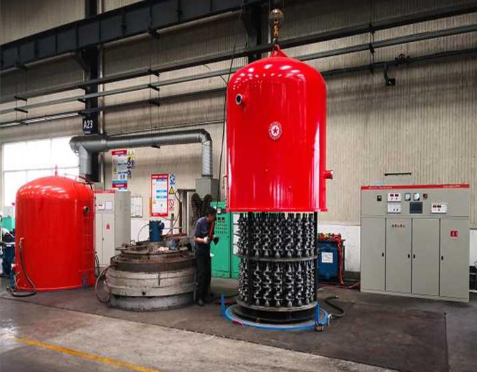 真空變壓（可控氣氛）大型井式滲氮爐（生產線）